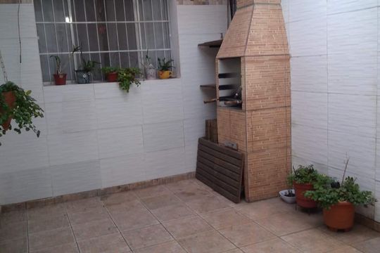 Área externa de casa para alugar com 3 quartos, 180m² em Brás, São Paulo