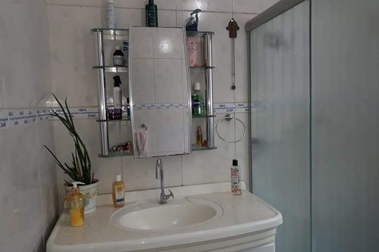 Banheiro de casa para alugar com 3 quartos, 180m² em Brás, São Paulo