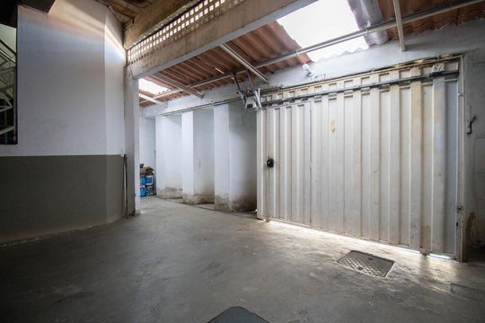 Garagem de casa à venda com 4 quartos, 398m² em Ceilândia, Brasília