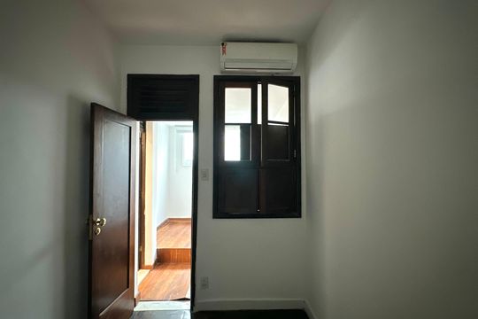 Apartamento para alugar com 4 quartos, 260m² em Copacabana, Rio de Janeiro