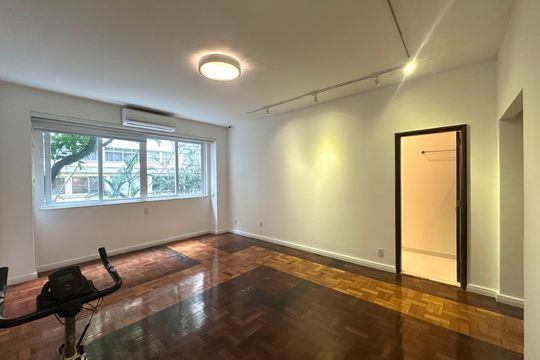 Apartamento para alugar com 4 quartos, 260m² em Copacabana, Rio de Janeiro