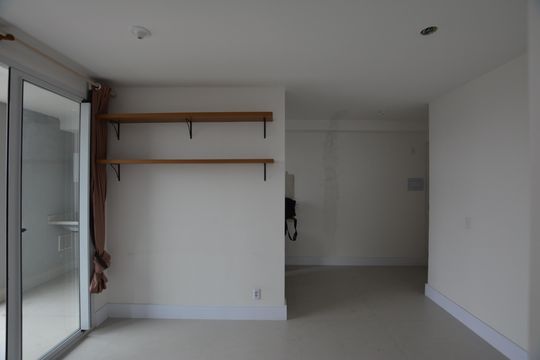 SALA de apartamento para alugar com 2 quartos, 49m² em Jardim Peri Peri, São Paulo