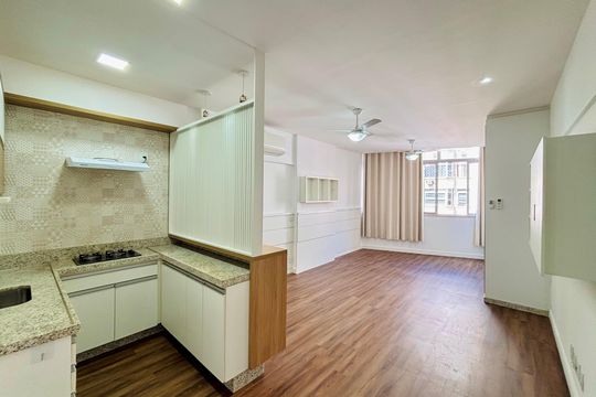 Apartamento para alugar com 1 quarto, 47m² em Copacabana, Rio de Janeiro