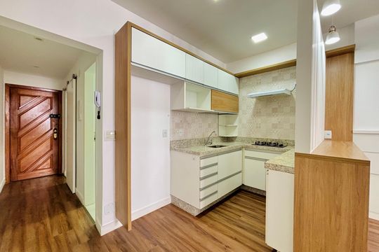 Apartamento para alugar com 1 quarto, 47m² em Copacabana, Rio de Janeiro