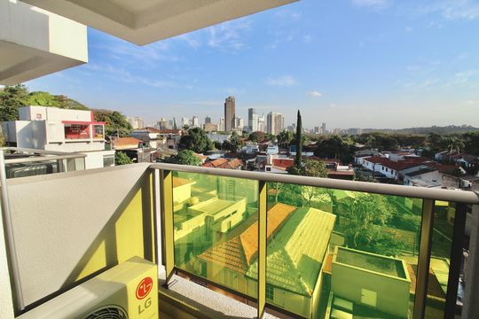 Varanda de apartamento para alugar com 1 quarto, 33m² em Vila Madalena, São Paulo