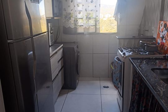 Cozinha de apartamento à venda com 2 quartos, 49m² em Conjunto City Jaragua, São Paulo