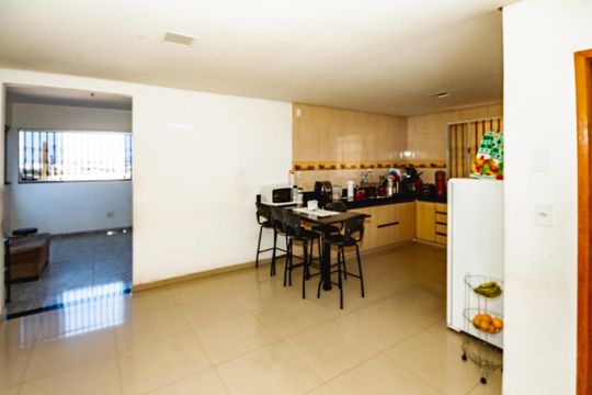 Sala de Jantar de casa para alugar com 4 quartos, 150m² em Europa, Belo Horizonte
