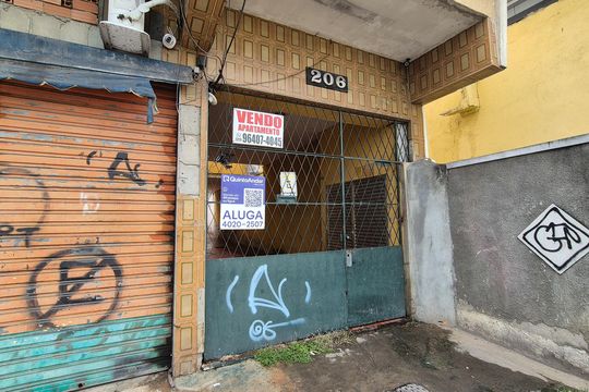 Entrada  de apartamento para alugar com 2 quartos, 80m² em Jardim América, Rio de Janeiro
