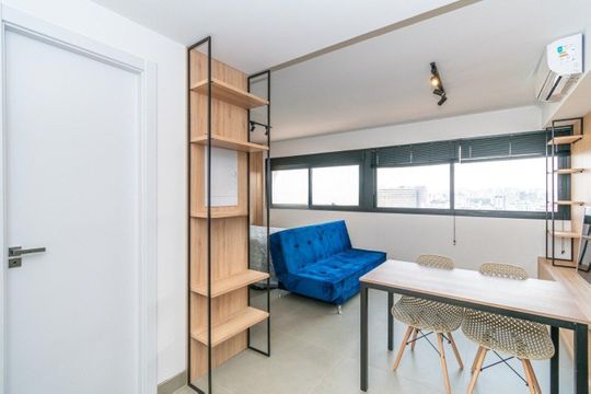 Sala de apartamento à venda com 1 quarto, 24m² em Rio Branco, Porto Alegre