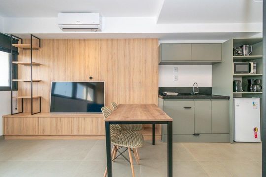 Cozinha de apartamento à venda com 1 quarto, 24m² em Rio Branco, Porto Alegre