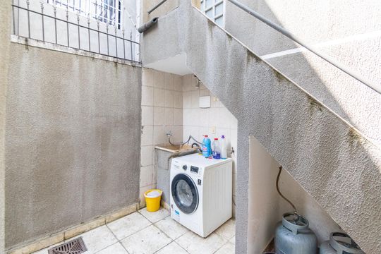 Área de Serviço de casa para alugar com 1 quarto, 32m² em Vila Guarani (zona Sul), São Paulo