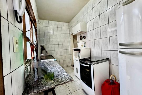Cozinha de casa à venda com 3 quartos, 260m² em Lagoinha, Belo Horizonte