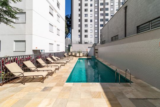 Área comum - Piscina de apartamento para alugar com 2 quartos, 42m² em Barra Funda, São Paulo