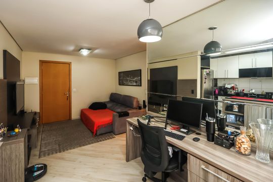 Apartamento à venda com 2 quartos, 62m² em Vila Dom Pedro I, São Paulo