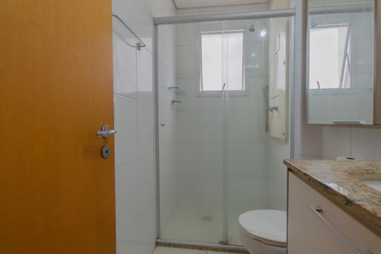 Banheiro da Suíte de apartamento à venda com 2 quartos, 62m² em Vila Dom Pedro I, São Paulo