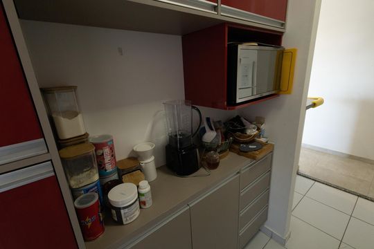 Cozinha de apartamento para alugar com 2 quartos, 73m² em Loteamento Villa Branca, Jacareí