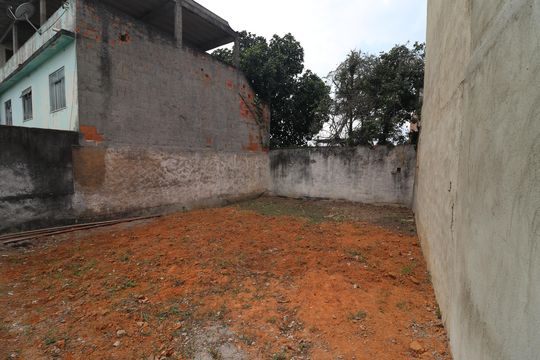 Área externa de casa para alugar com 4 quartos, 540m² em Freguesia (ilha do Governador), Rio de Janeiro