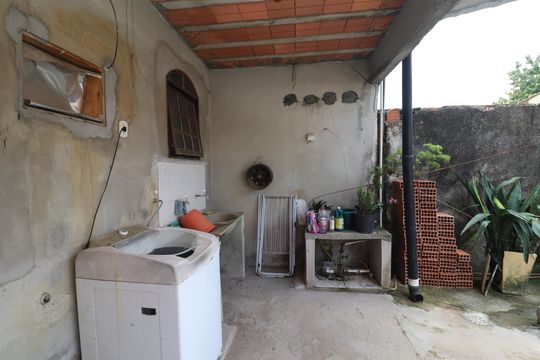 Área de Serviço de casa para alugar com 4 quartos, 540m² em Freguesia (ilha do Governador), Rio de Janeiro