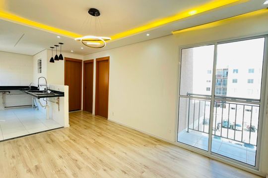 Apartamento para alugar com 2 quartos, 45m² em Caucaia do Alto, Cotia