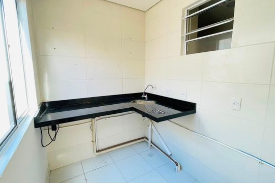 Área de Serviço de apartamento para alugar com 2 quartos, 45m² em Caucaia do Alto, Cotia