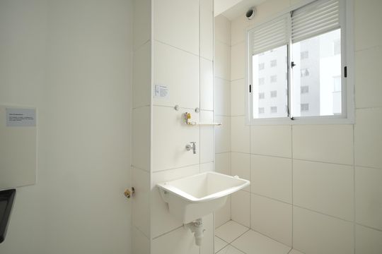 Área de Serviço de apartamento para alugar com 2 quartos, 43m² em Jardim, Santo André