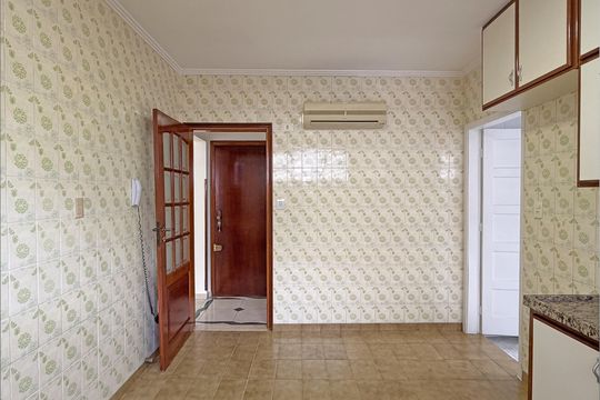 Cozinha de apartamento para alugar com 3 quartos, 99m² em Ponta da Praia, Santos