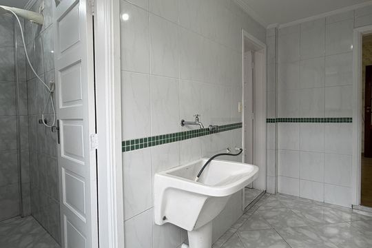Área de Serviço de apartamento para alugar com 3 quartos, 99m² em Ponta da Praia, Santos