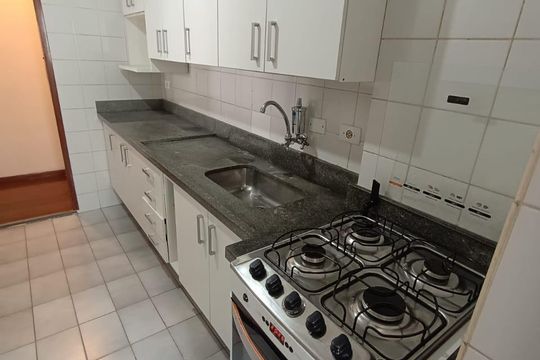 Cozinha de apartamento para alugar com 2 quartos, 60m² em Vila Gomes Cardim, São Paulo