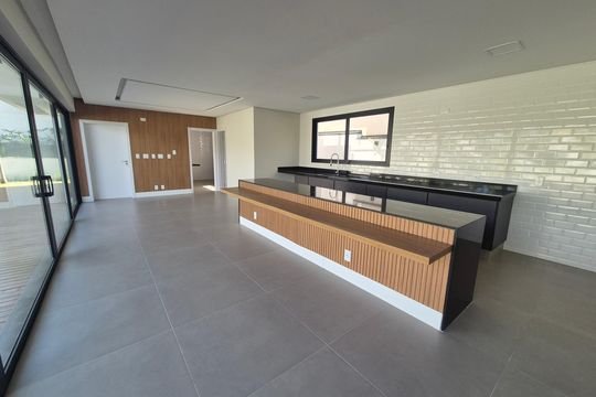 Cozinha de casa de condomínio à venda com 4 quartos, 540m² em Loteamento Mont Blanc Residence, Campinas