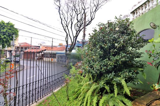 Quintal de casa à venda com 3 quartos, 120m² em Vila Caminho do Mar, São Bernardo do Campo