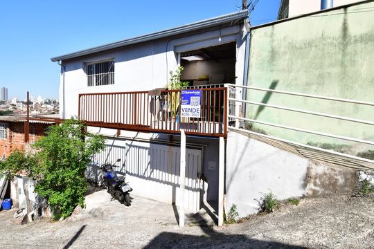 Fachada / Placa de casa à venda com 2 quartos, 50m² em Boa Esperança, Campinas