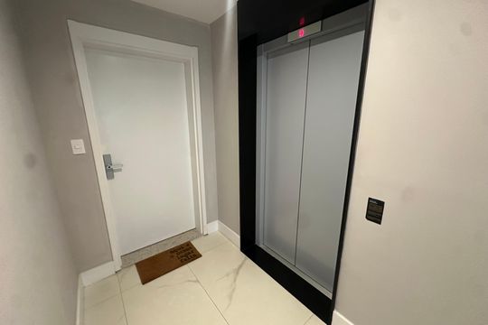 Hall de apartamento à venda com 3 quartos, 100m² em Jardim das Acacias, São Paulo