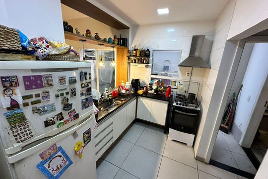 Cozinha de apartamento à venda com 2 quartos, 72m² em Tijuca, Rio de Janeiro