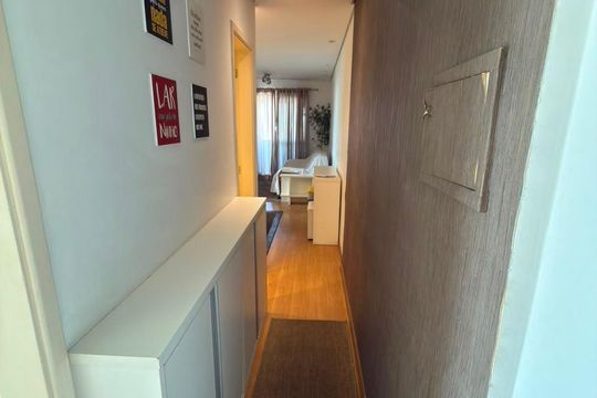 Corredor de apartamento para alugar com 2 quartos, 68m² em Aclimação, São Paulo