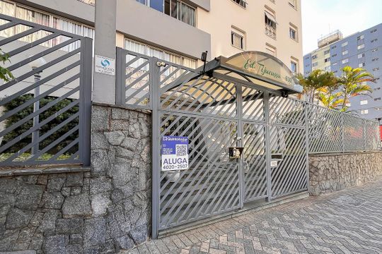 Fachada + plaquinha de apartamento para alugar com 3 quartos, 120m² em Santa Paula, São Caetano do Sul