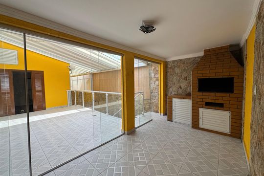 Churrasqueira de casa à venda com 2 quartos, 203m² em Conj Res Morro Farol, Osasco