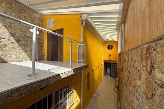 Acesso de casa à venda com 2 quartos, 203m² em Conj Res Morro Farol, Osasco