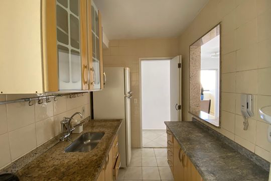 Cozinha de apartamento para alugar com 3 quartos, 68m² em Jardim Esmeralda, São Paulo