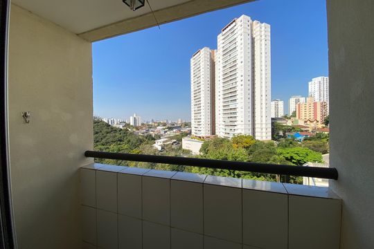 Sala sacada de apartamento para alugar com 3 quartos, 68m² em Jardim Esmeralda, São Paulo