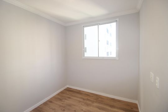 Quarto 1 de apartamento para alugar com 2 quartos, 39m² em Itaquera, São Paulo
