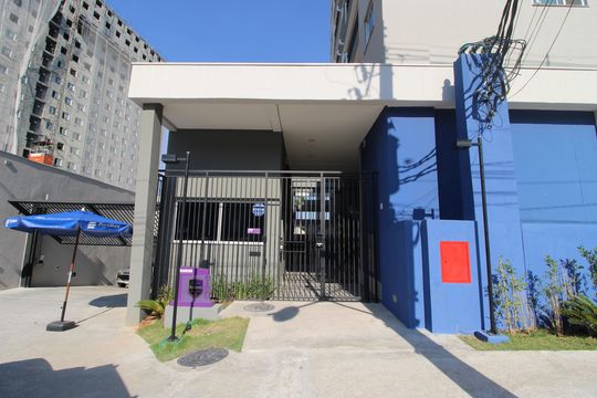 Fachada de apartamento para alugar com 2 quartos, 39m² em Itaquera, São Paulo