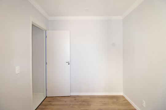 Quarto 1 de apartamento para alugar com 2 quartos, 39m² em Itaquera, São Paulo