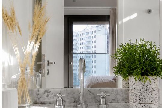 Banheiro de kitnet/studio para alugar com 1 quarto, 45m² em Jardim Paulista, São Paulo