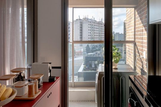 Varanda de kitnet/studio para alugar com 1 quarto, 45m² em Jardim Paulista, São Paulo