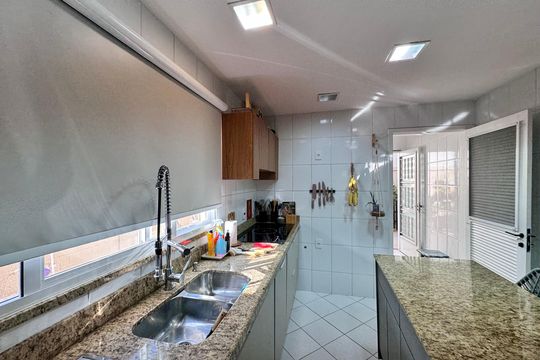 Cozinha de casa de condomínio à venda com 3 quartos, 163m² em Vargem Pequena, Rio de Janeiro
