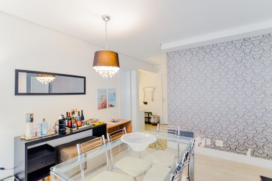 Sala  de apartamento à venda com 3 quartos, 114m² em Vila Santo Antonio, Guarulhos