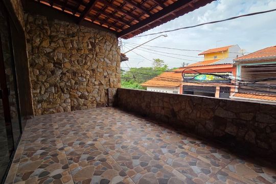 Varanda de casa para alugar com 3 quartos, 156m² em Jardim Monte Cristo, Suzano