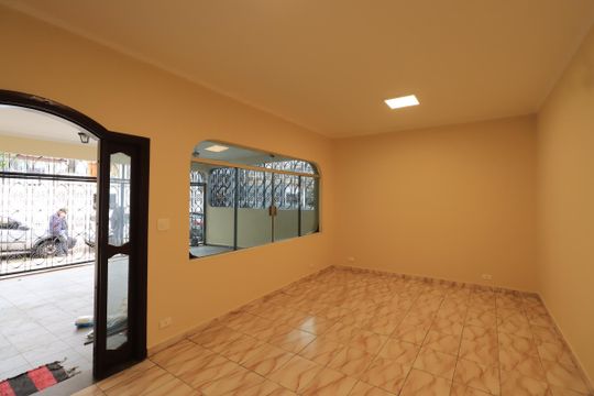 Casa para alugar com 2 quartos, 200m² em Vila Santa Isabel, São Paulo