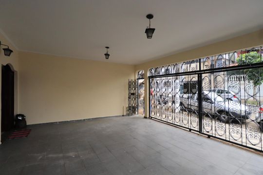 Garagem de casa para alugar com 2 quartos, 200m² em Vila Santa Isabel, São Paulo