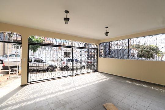 Garagem de casa para alugar com 2 quartos, 200m² em Vila Santa Isabel, São Paulo